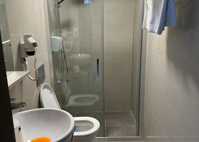 Hotel Loost Town 3*