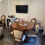 Отель Loost Town