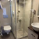 Отель Loost Town 3*